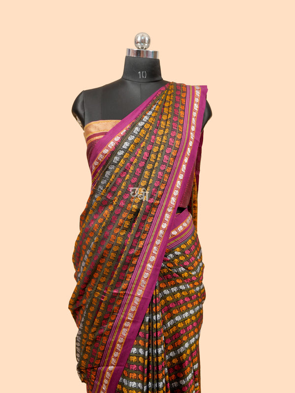 Gajmayuri Khun Saree
