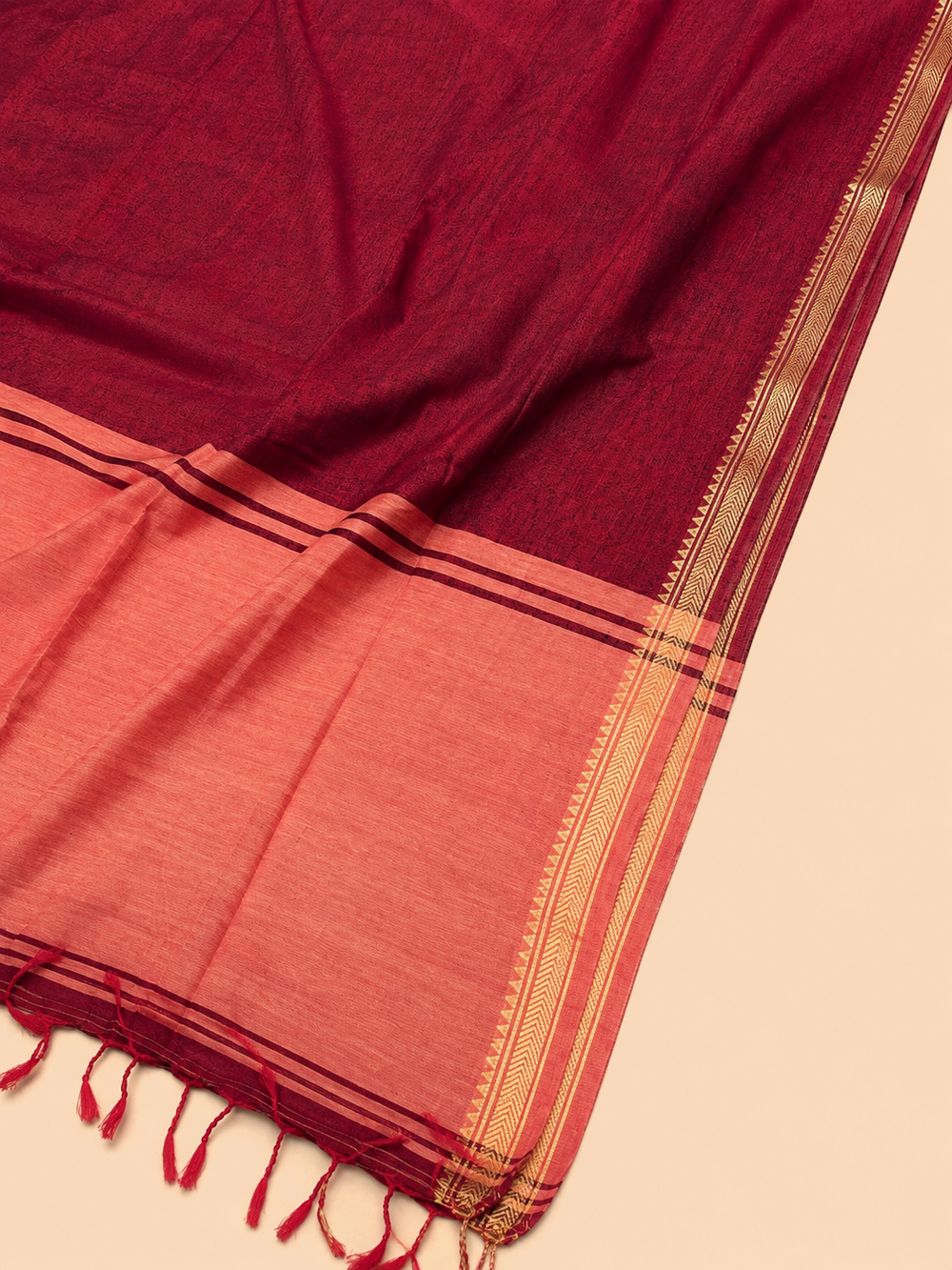 Contrast Pallu Khadi Cotton Saree