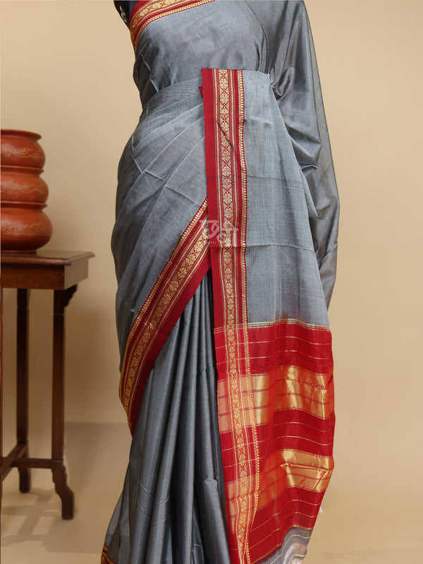 Pushpa Paras Ilkal Saree