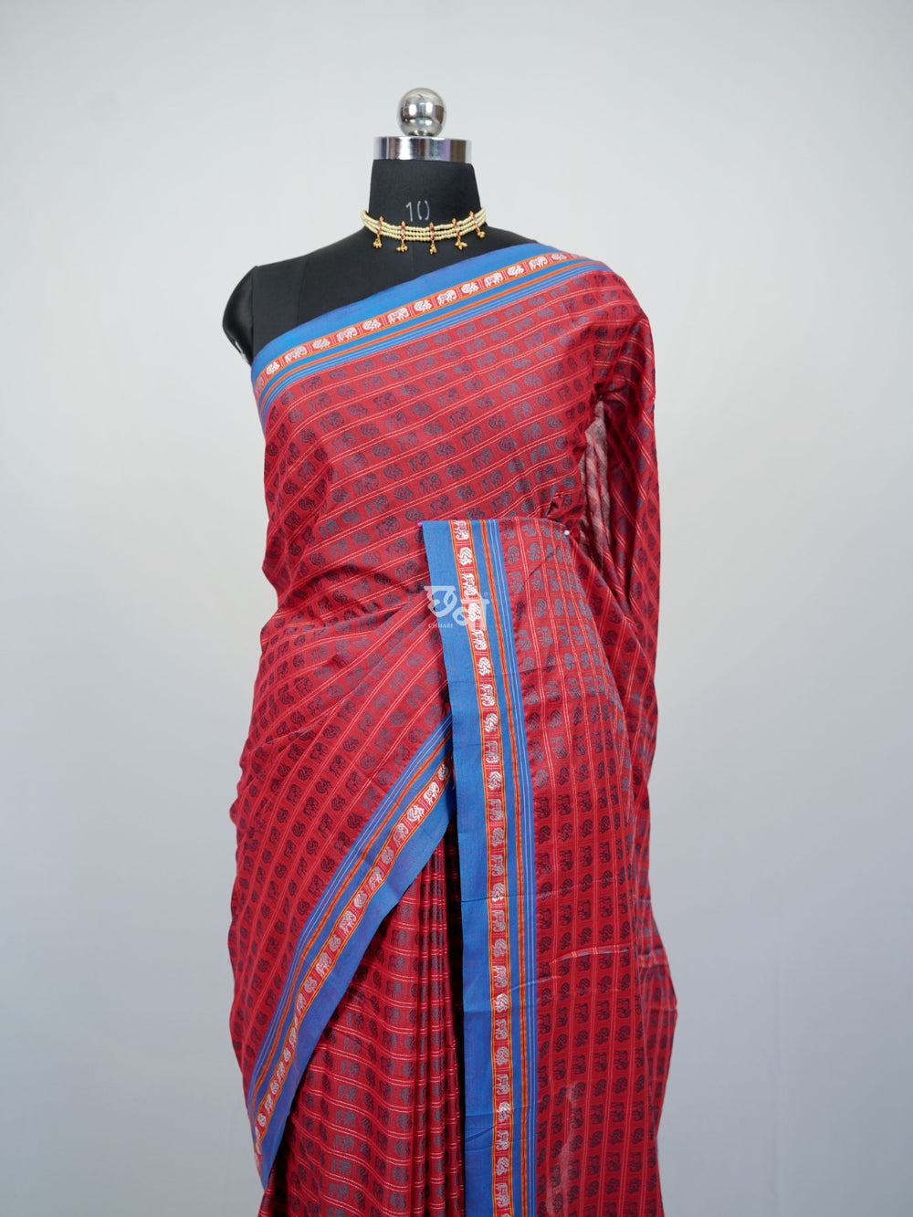 Gajmayuri Khun Saree