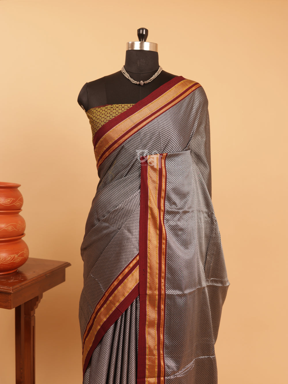 Running Pallu Khun Saree