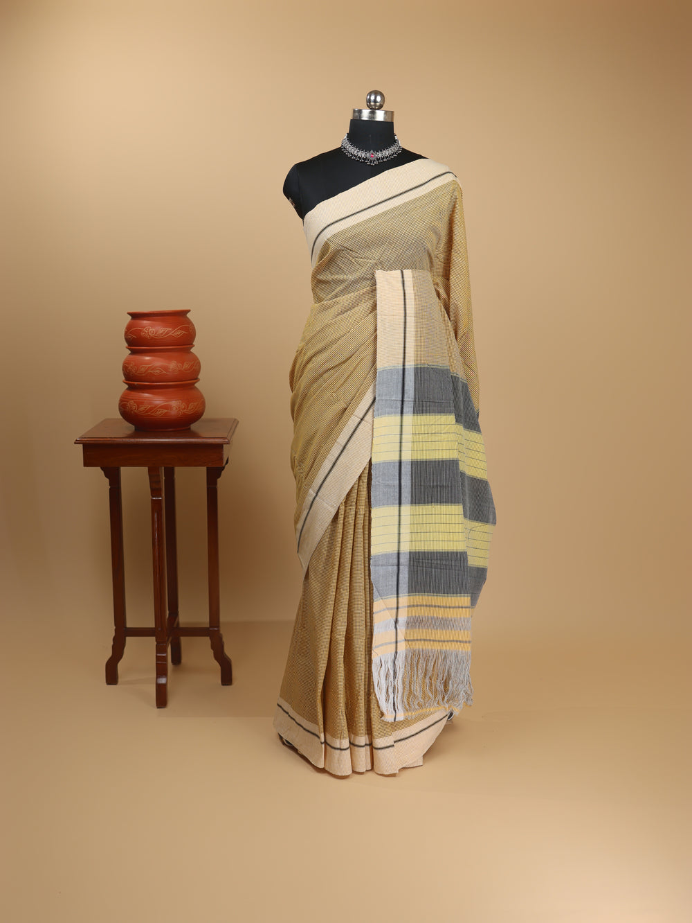 Patteda Anchu Cotton Saree