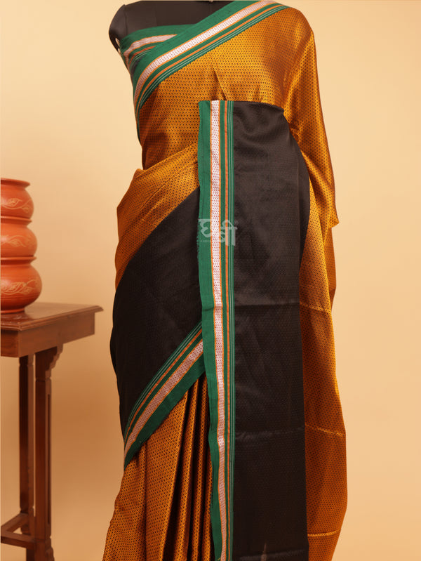 Running Pallu Khun Saree